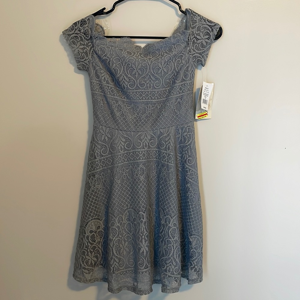 XS Rewind Off-The-Shoulder Dress